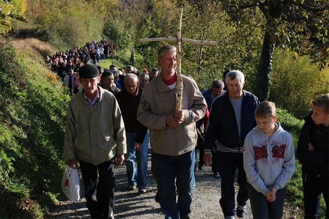 Na spomendan sv. Volfganga održan tradicionalni i jedinstven Marijin put u Klenovniku